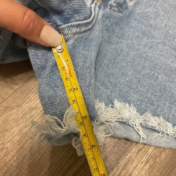Vintage Wrangler 13MWZ Denim Cutoff Shorts – Light Wash – W 16" - Picture 8 of 8